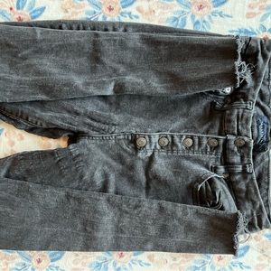 Black/grey Aeropostale skinny jeans w/holes in the knees